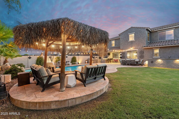 Property Photo:  4901 S Joshua Tree Lane  AZ 85298 