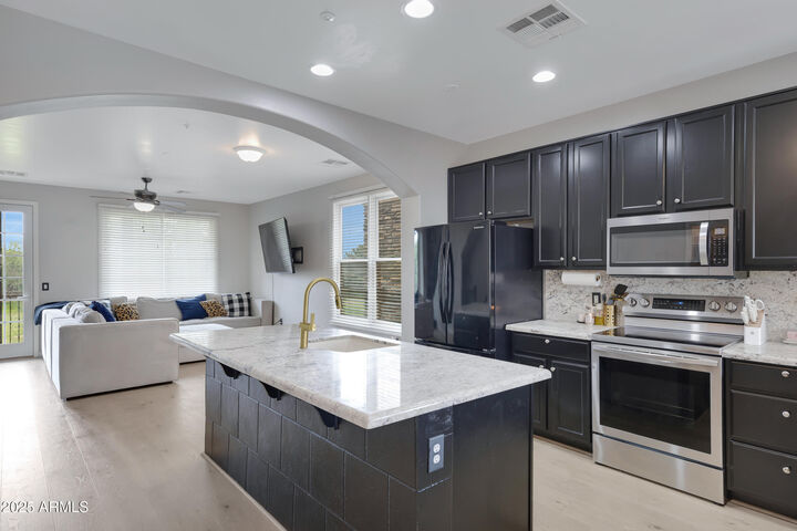 3687 E Leslie Drive  Gilbert AZ 85296 photo