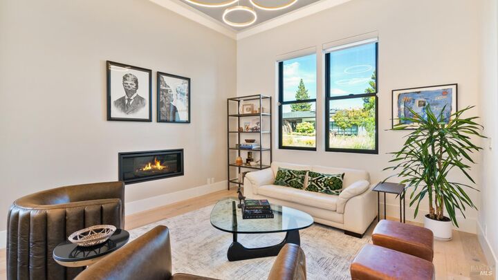 Property Photo: 3735 Lakebriar Place CA 95403