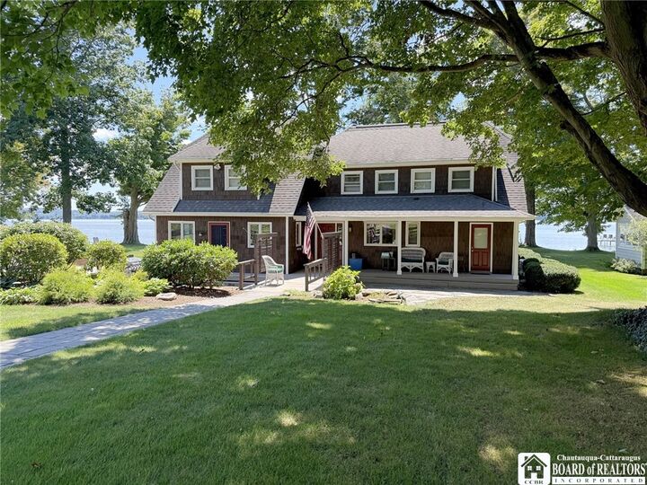 Property Photo: 4247 Marthas Vineyard NY 14712