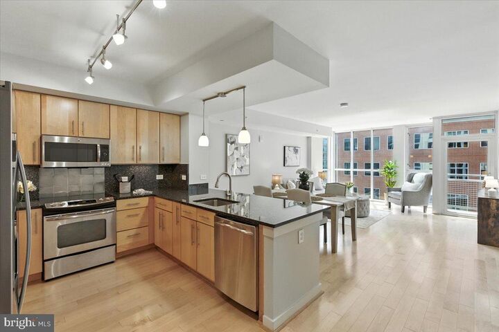 Property Photo:  1025 1st Street SE 612  DC 20003 