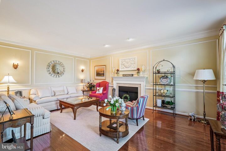 Property Photo:  47199 Brasswood Place  VA 20165 