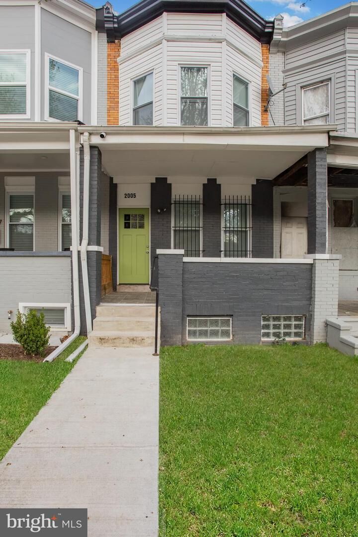 Property Photo: 2005 N Dukeland Street MD 21216