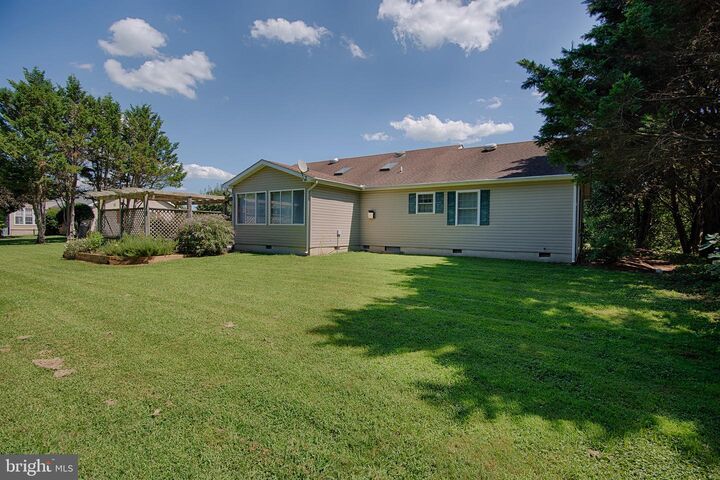 Property Photo: 225 Duke Of Kent Street MD 21620