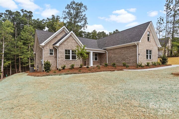 Property Photo: 1028 Lyndon Drive SC 29720