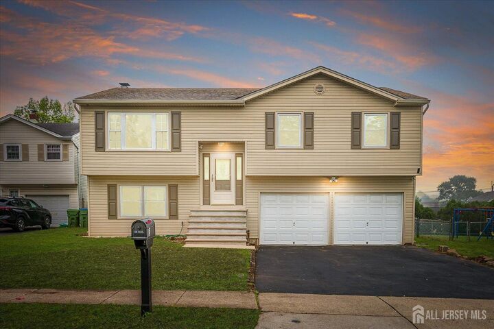 3 Birch Road  Edison NJ 08817 photo