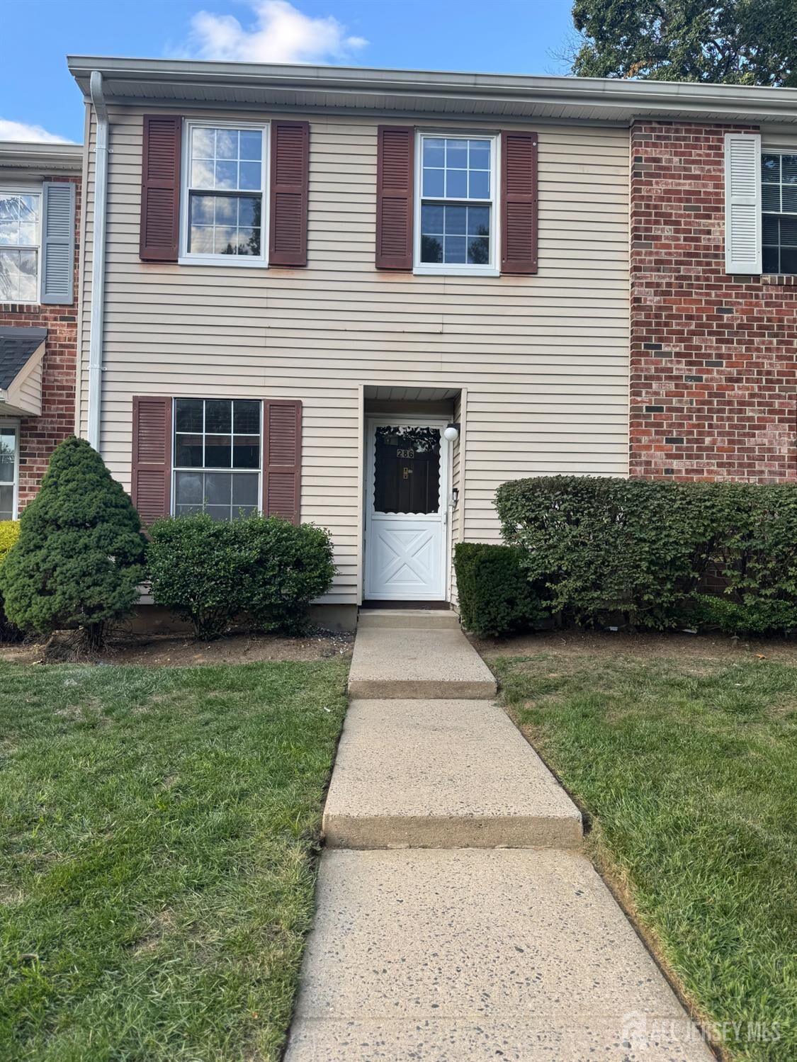 Property Photo:  286 Palombi Court  NJ 08816 