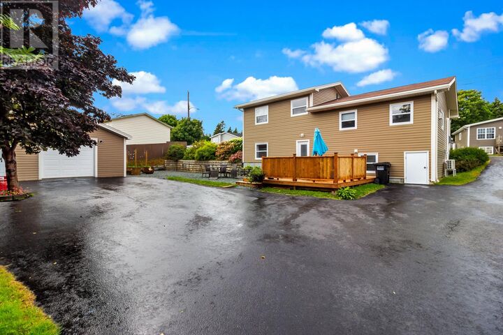 Photo de la propriété:  5 Jensen Camp Place  NL A1E 3G4 