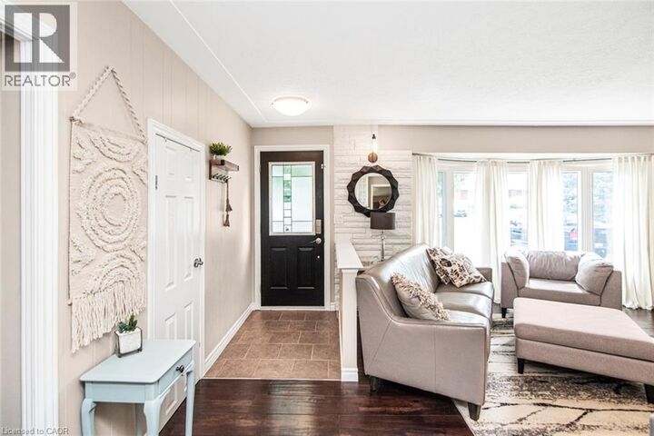 Property Photo: 8 Craig Boulevard ON L3M 4C1