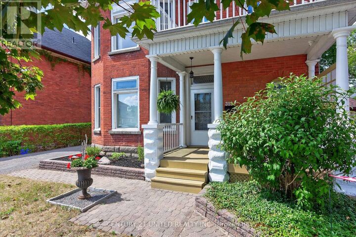 Property Photo:  313 Park Street North  ON K9J 3W6 