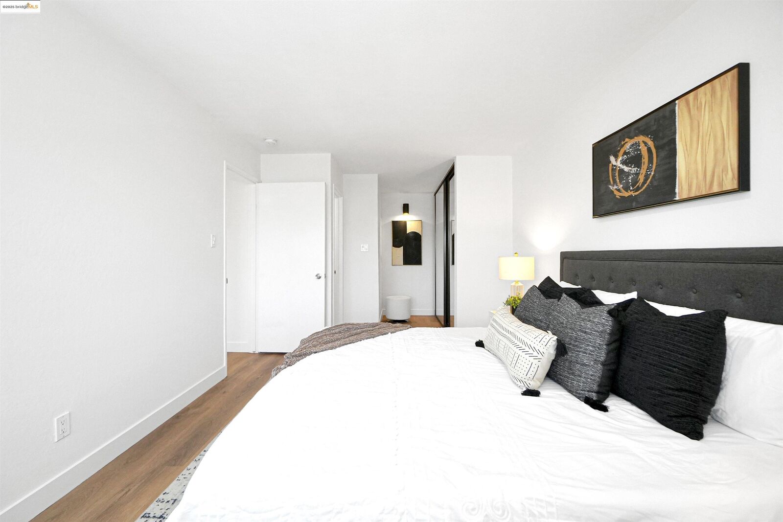 Property Photo: 410 Auburn Way 42 CA 95129