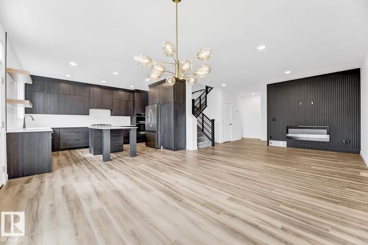 3 Emerson Landing  Spruce Grove AB T7X 4S2 photo