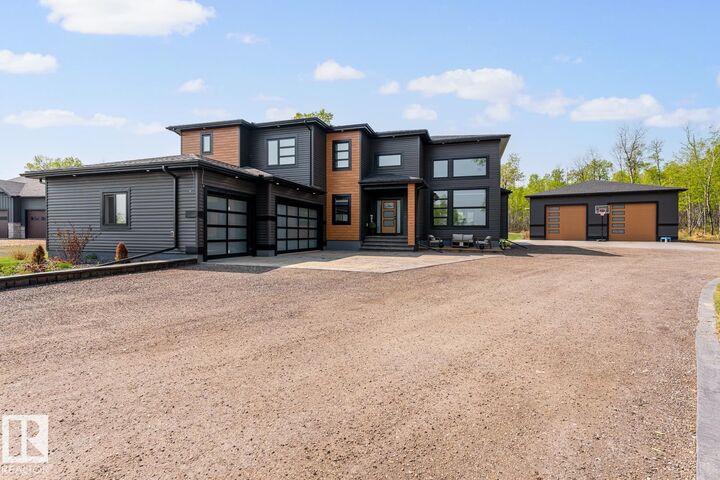 42324 Twp Rd 632 — photo 1