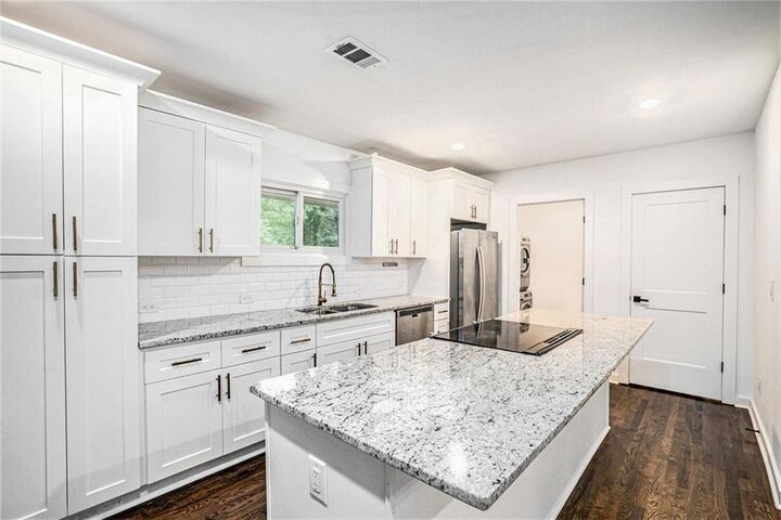 Property Photo: 2324 Ousley Court GA 30032