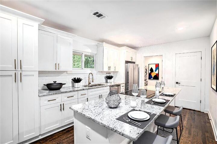 Property Photo: 2324 Ousley Court GA 30032