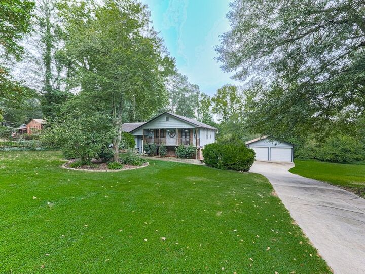 111 Sequoyah Circle  Canton GA 30115 photo