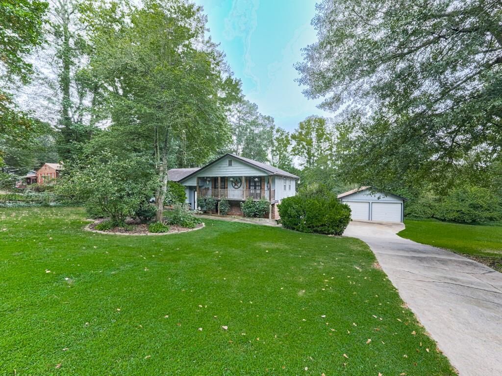 Property Photo: 111 Sequoyah Circle GA 30115