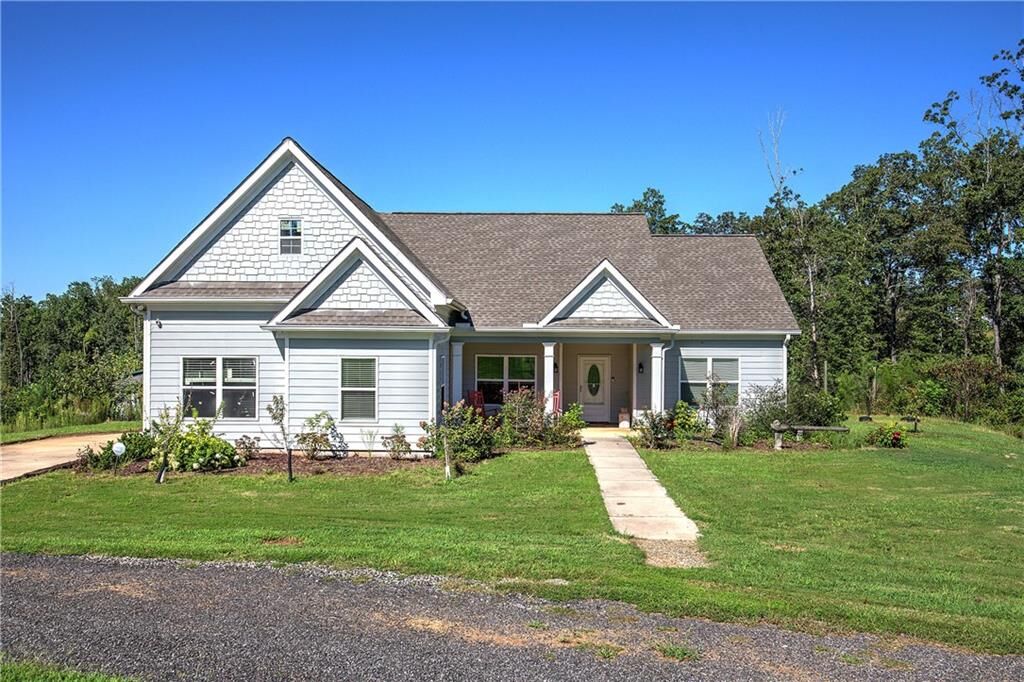 Property Photo: 3931 Upper Bethany Road GA 30107
