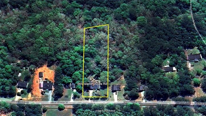 Property Photo: 665 Island Shoals Road GA 30016
