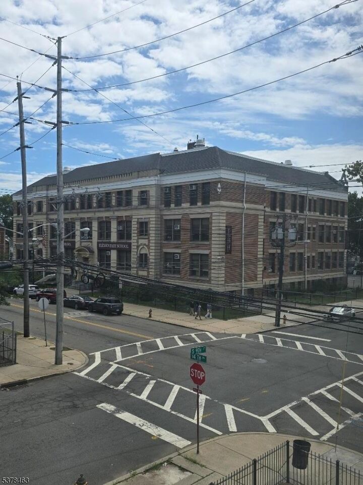 Property Photo: 355 S 9th St NJ 07103