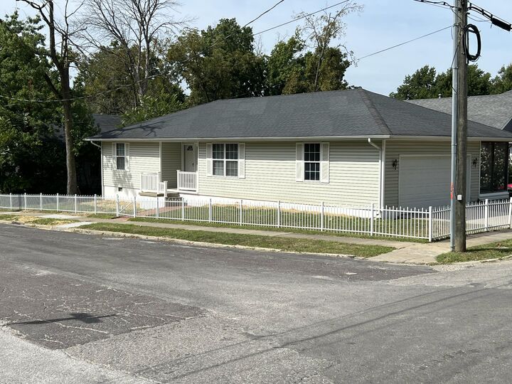 837 Center Street  Fulton MO 65251 photo