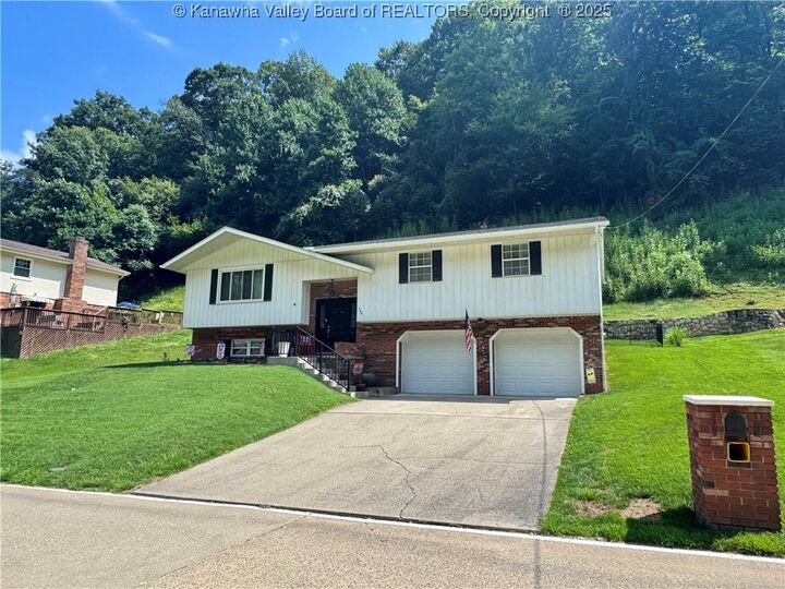 766 Lower Donnally Road  Charleston WV 25304 photo