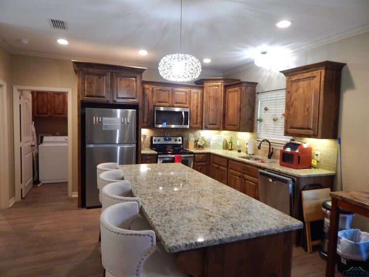 Property Photo: 2728 E State Hwy 154 TX 75645