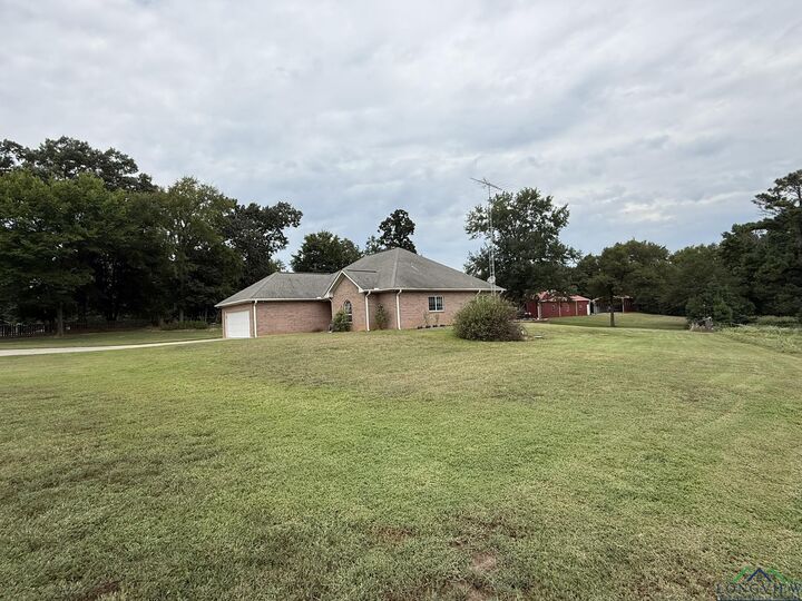 875 Cr 4360  Scroggins TX 75480 photo