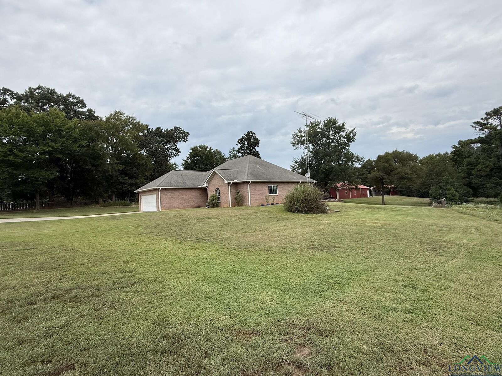 Property Photo: 875 Cr 4360 TX 75480