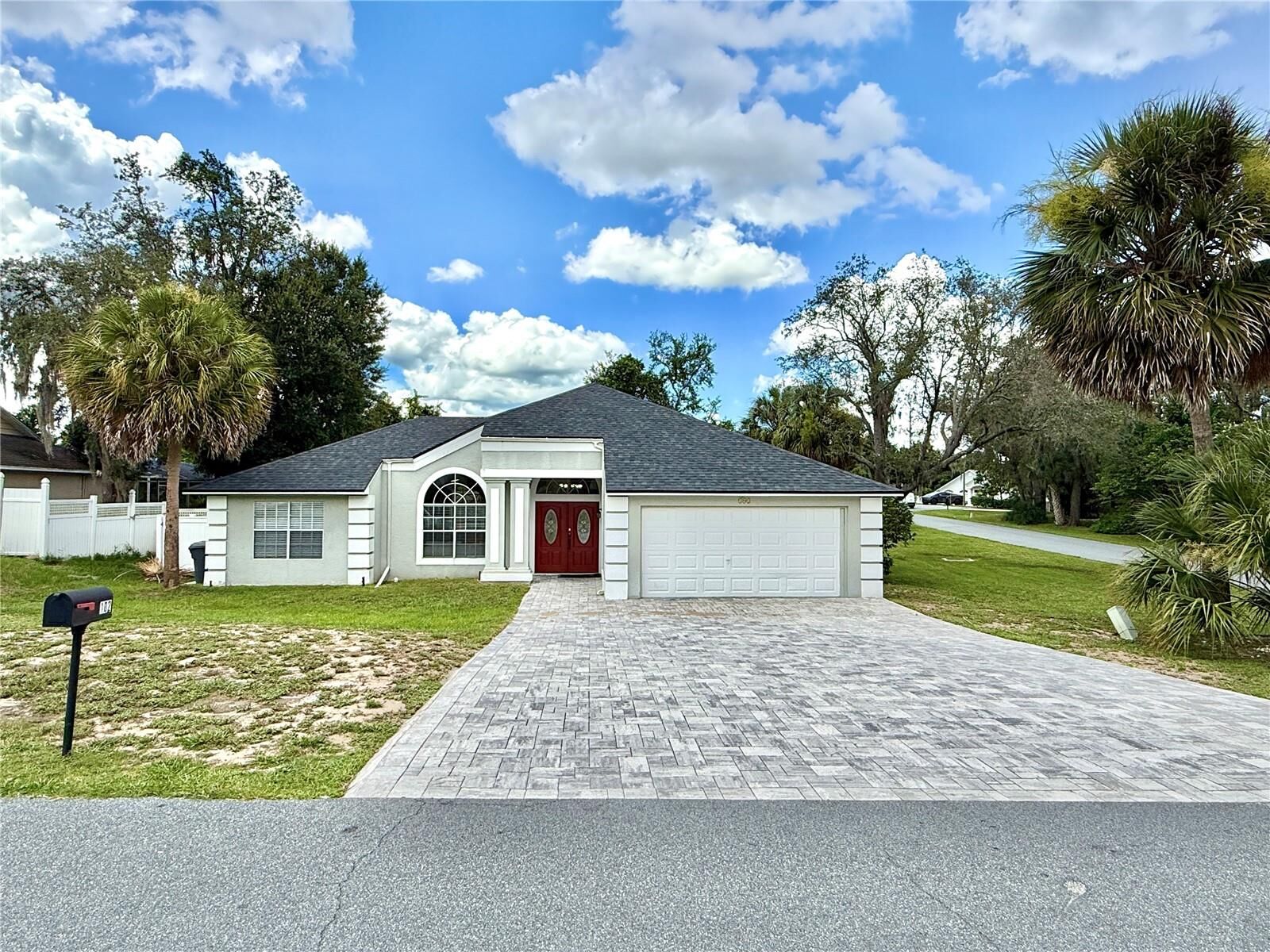 Property Photo:  102 Titan Drive  FL 33837 