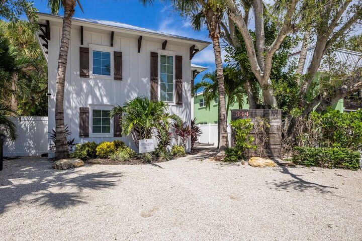 344 Canal Road  Sarasota FL 34242 photo