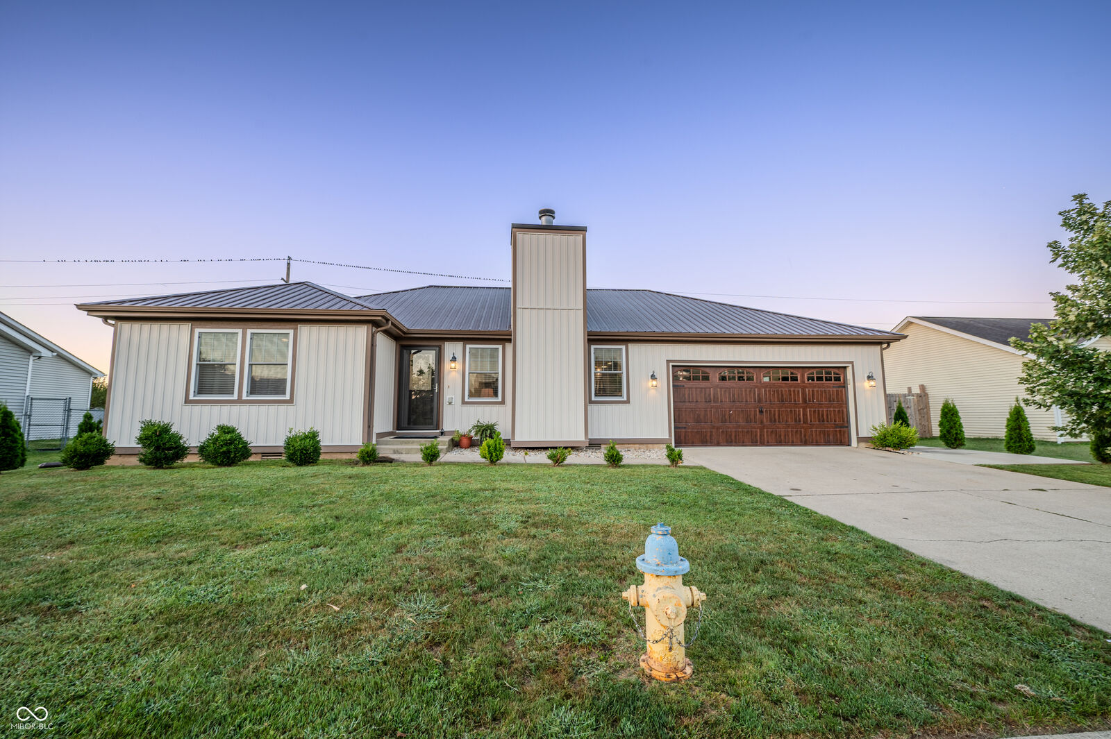 Property Photo: 3361 Spring Valley Drive IN 47203