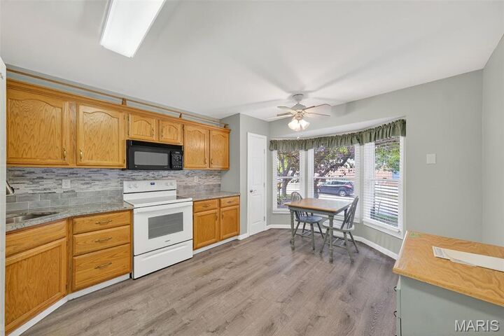 Property Photo:  2976 Treemont Drive 11B  MO 63301 