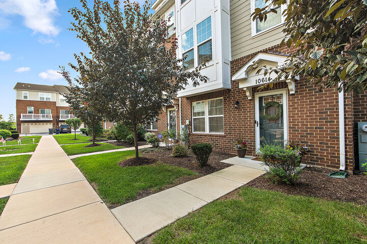 Property Photo: 10614 Owain Way IL 60467