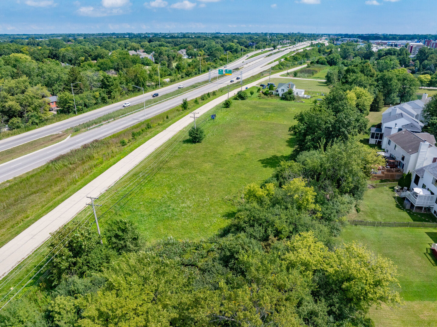 Property Photo: 4437-4495 W Kennedy Drive IL 60031