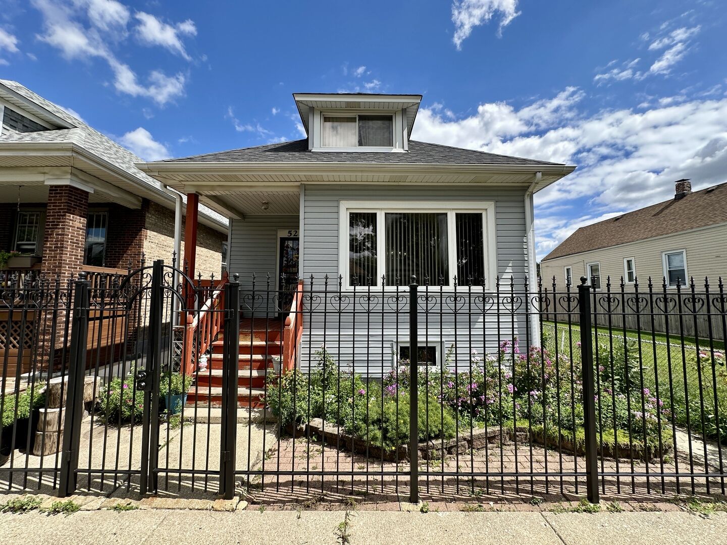Property Photo: 5235 S Washtenaw Avenue IL 60632
