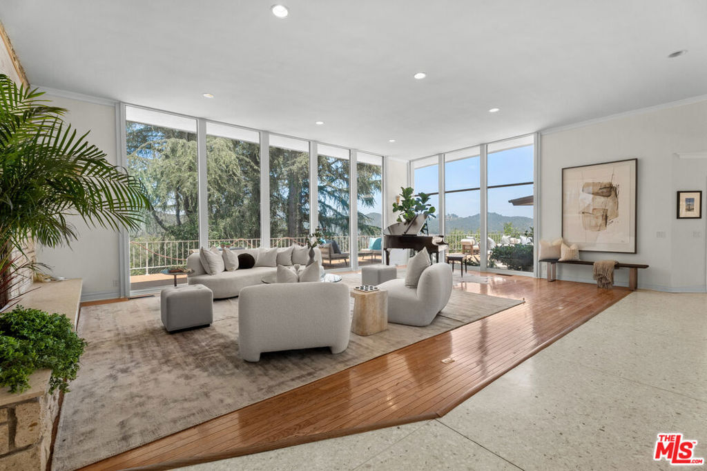 Property Photo:  1743 Stone Canyon Road  CA 90077 