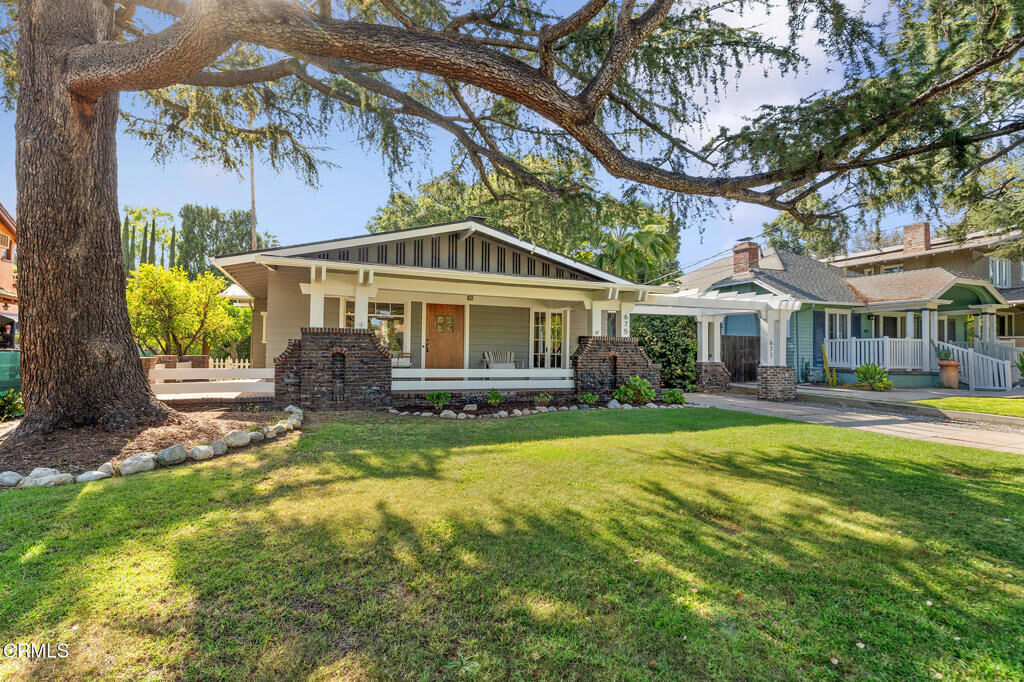 Property Photo: 671 675 S Euclid Avenue CA 91106