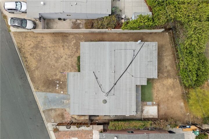 Property Photo: 3270 Easy Street CA 92105