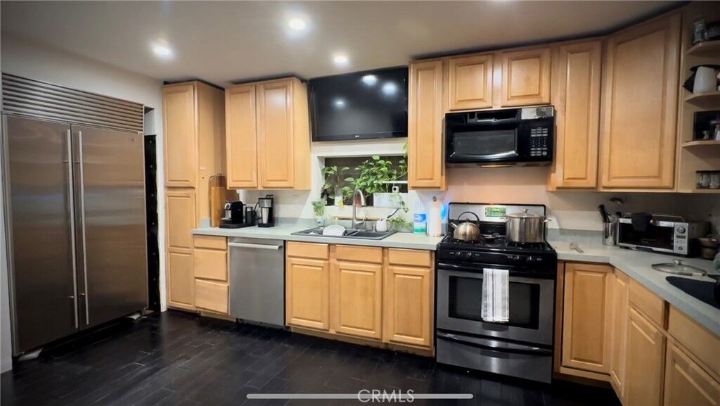 Property Photo: 4201 Topanga Canyon Boulevard 116 CA 91364