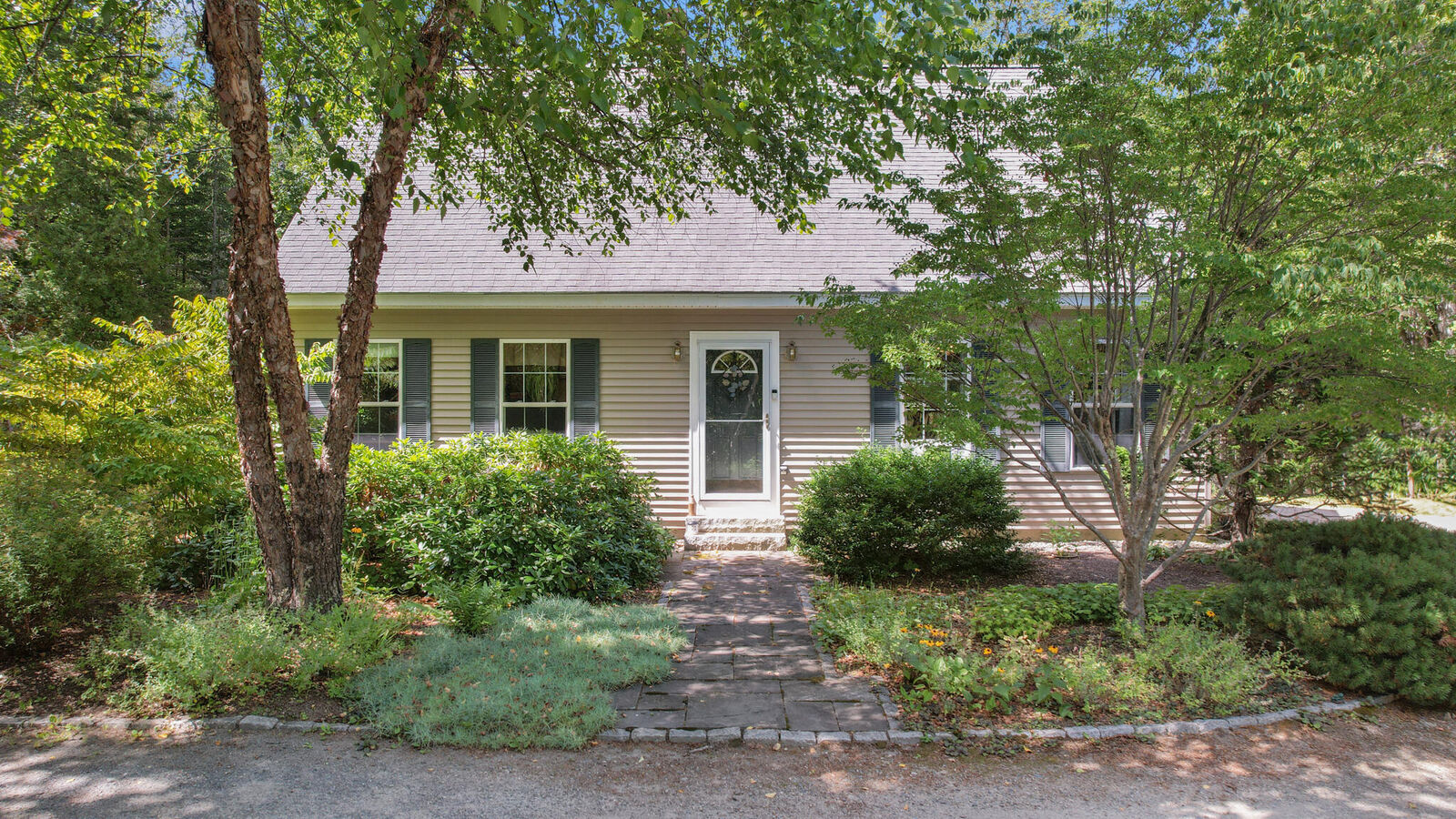 Property Photo:  97 Crabtree Circle  ME 04640 