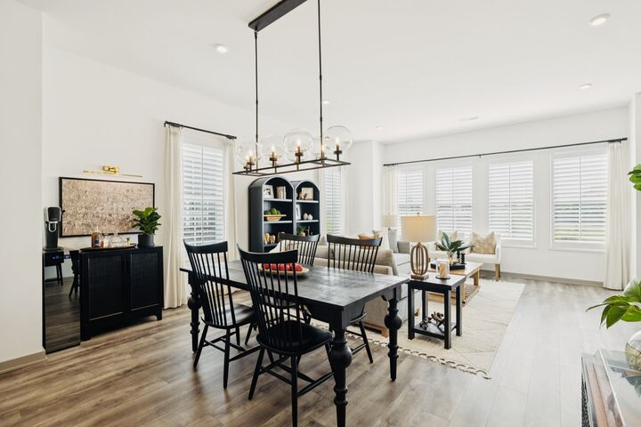 Property Photo:  2089 Edison Park Ln  TN 37209 