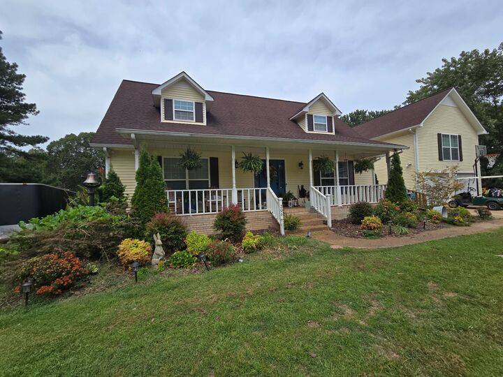 206 State Ave  Lawrenceburg TN 38464 photo