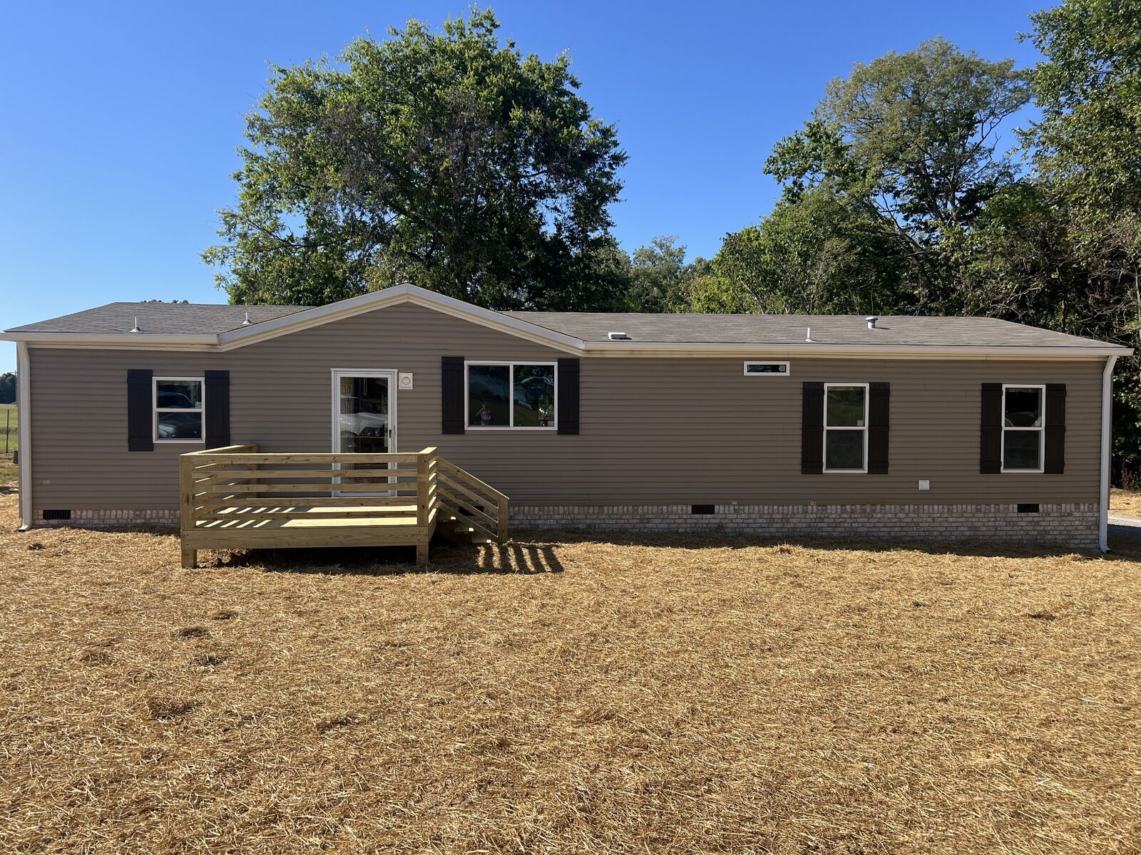 Property Photo:  1683 Old Highway 52  TN 37083 