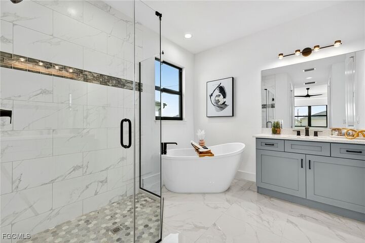 Property Photo:  3715 4th Street SW  FL 33976 