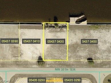 Property Photo: 4507 NW 35th Terrace FL 33993