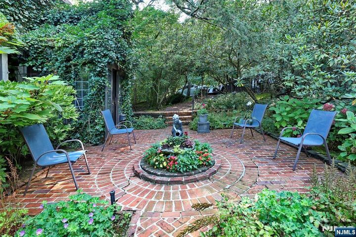 Property Photo: 33 Hawthorne Road NJ 07021
