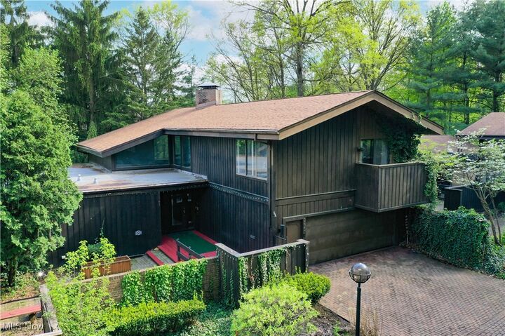 285 North Road NE  Warren OH 44484 photo