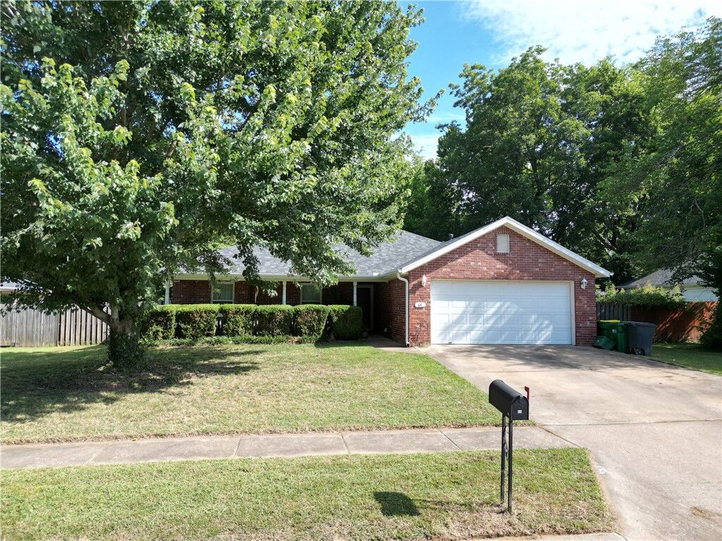 Property Photo: 64 Rob Street AR 72730