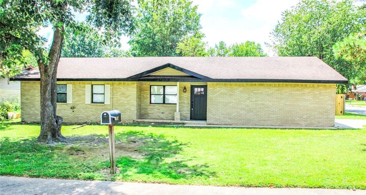 3407 Cheryl Avenue  Springdale AR 72762 photo